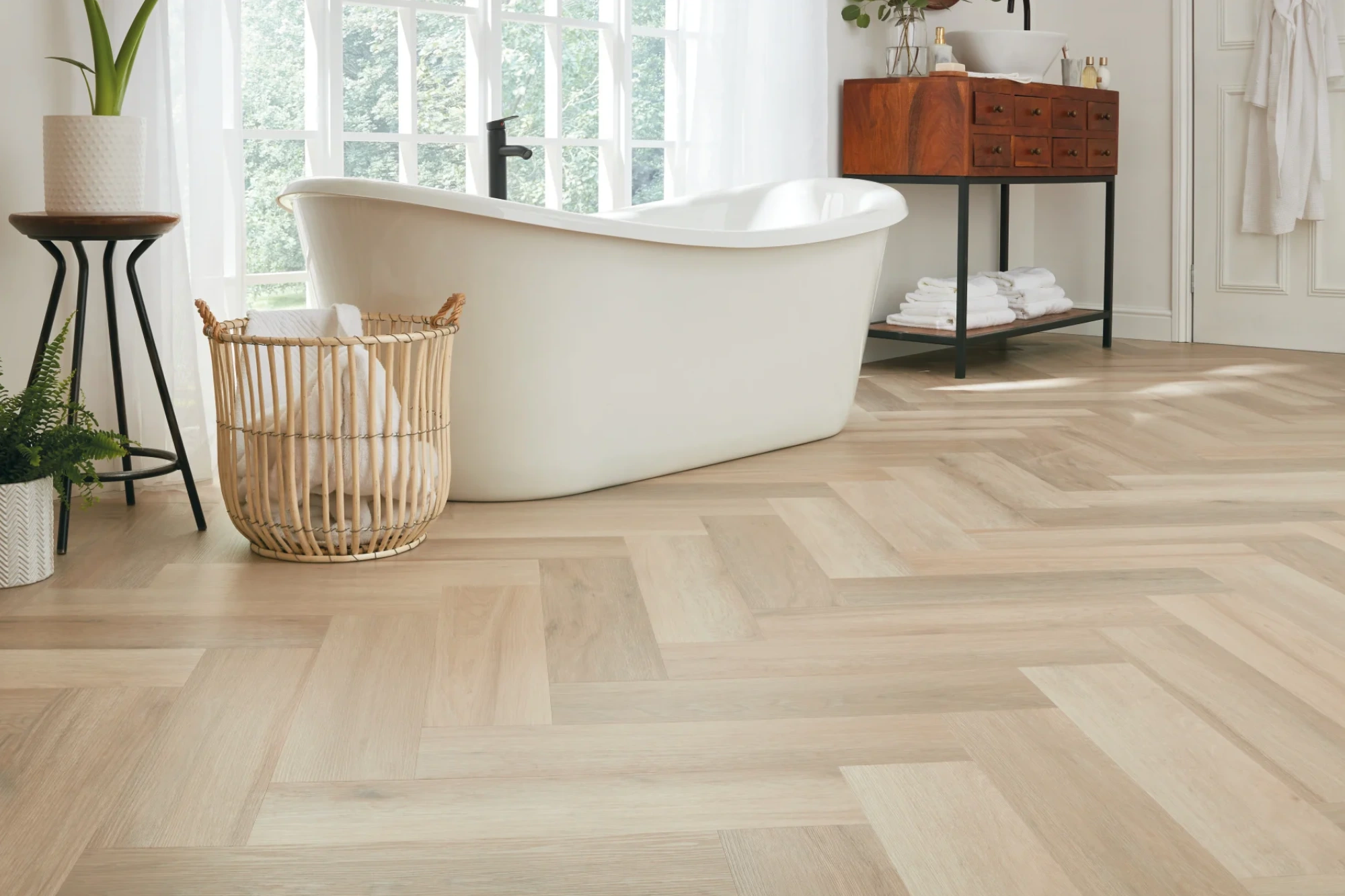 Choosing the right flooring for your bathroom